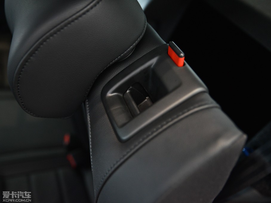 2013݃Ɏ 1.4TSI DSGm