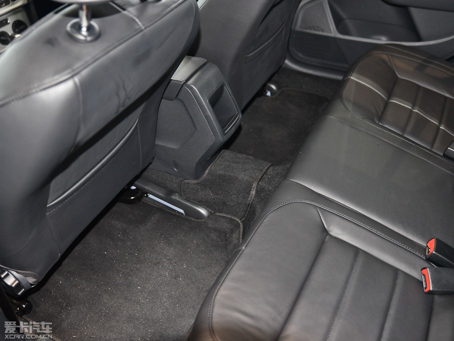 2013݃Ɏ 1.4TSI DSGm