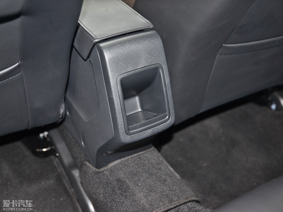 2013݃Ɏ 1.4TSI DSGm