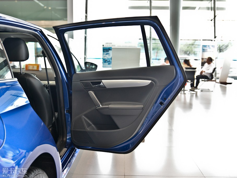 2013݃Ɏ 1.4TSI DSGm