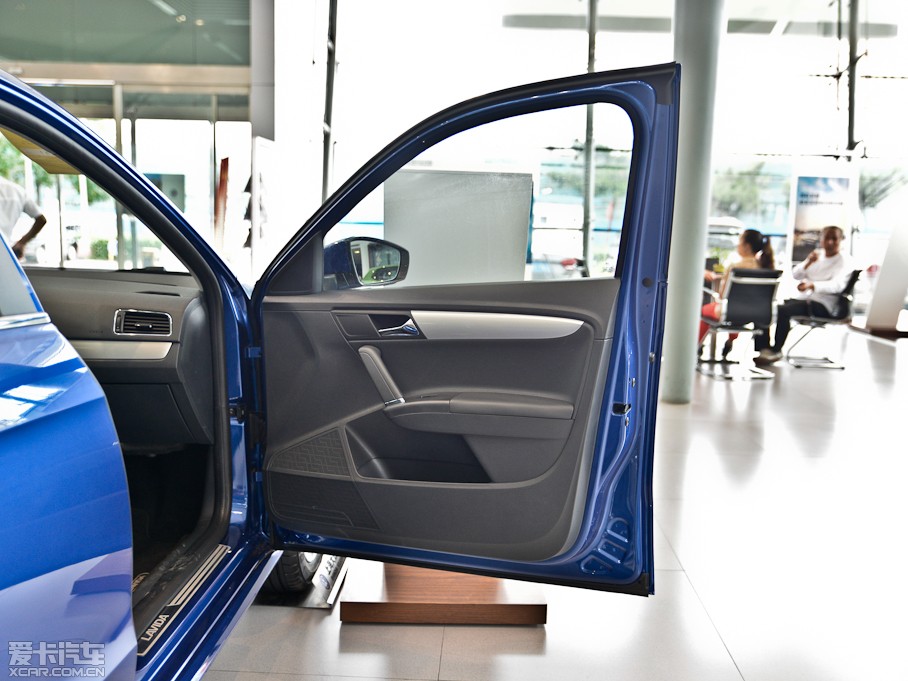 2013݃Ɏ 1.4TSI DSGm