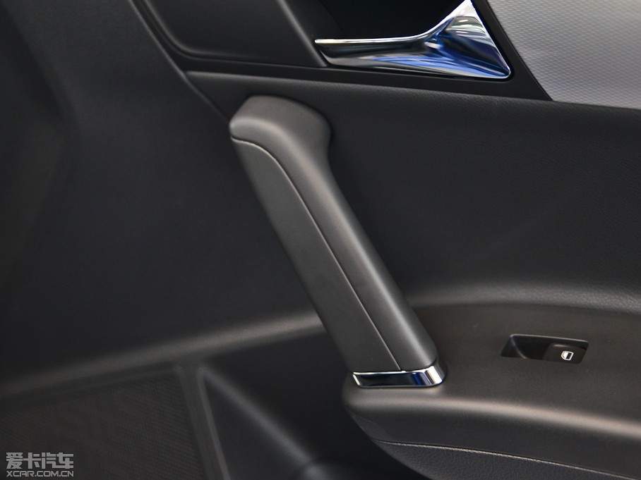 2013݃Ɏ 1.4TSI DSGm