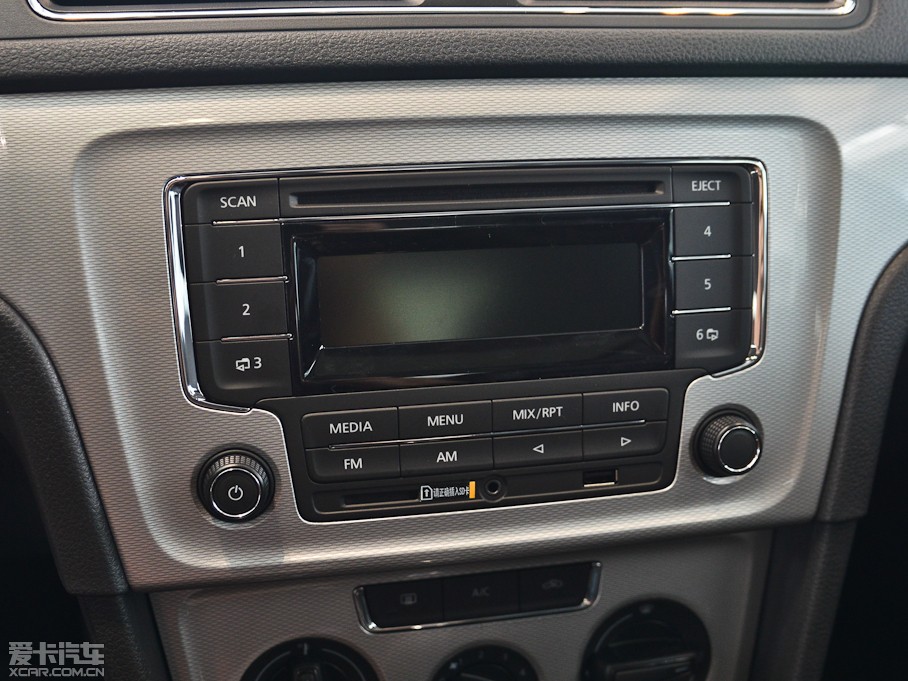 2013݃Ɏ 1.4TSI DSGm