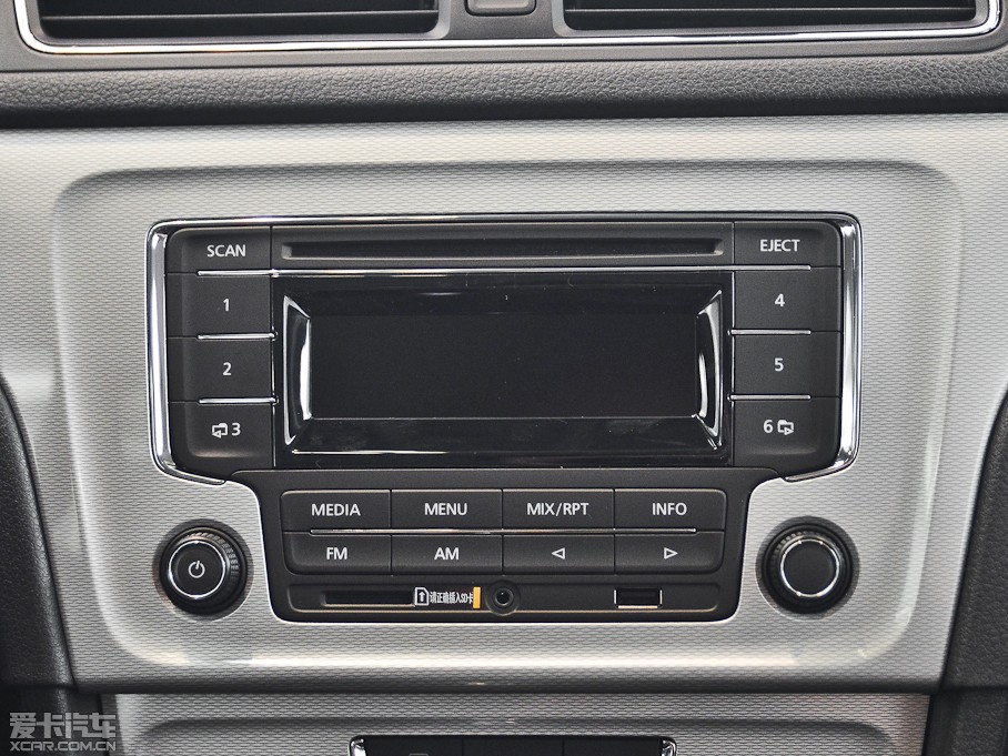 2013݃Ɏ 1.4TSI DSGm