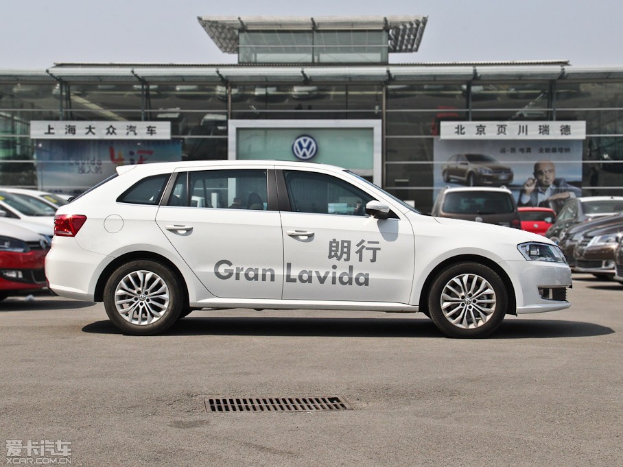 2013݃Ɏ 1.4TSI DSGA