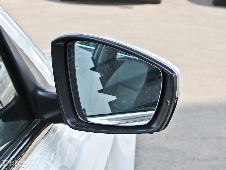 2013݃Ɏ 1.4TSI DSGA