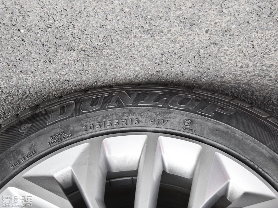 2013݃Ɏ 1.4TSI DSGA