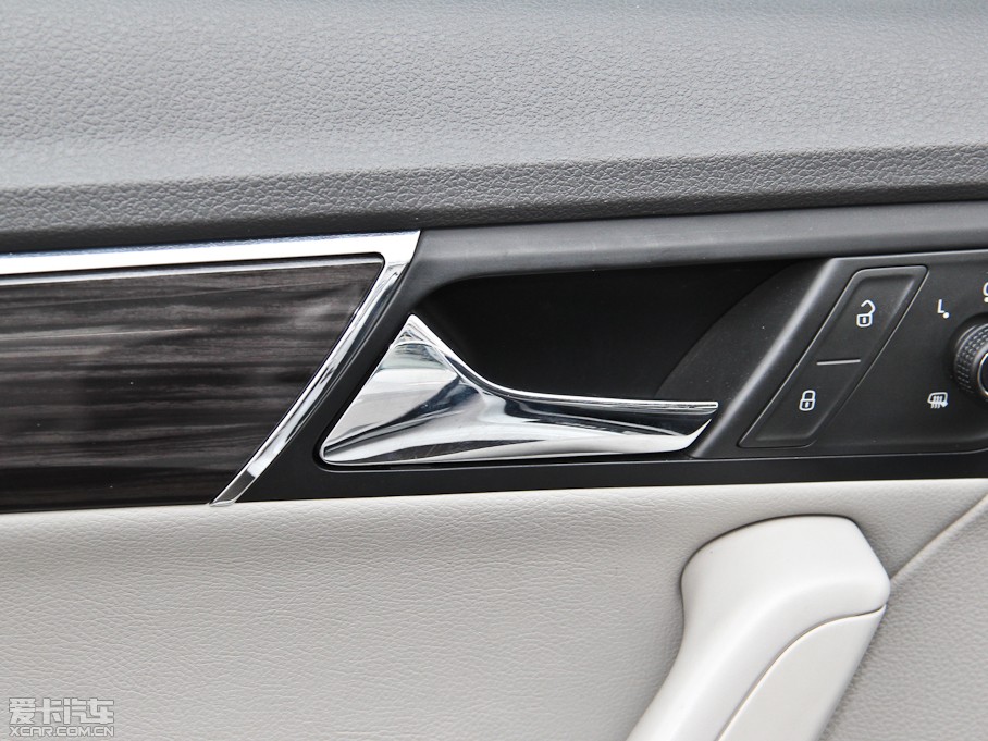 2013݃Ɏ 1.4TSI DSGA