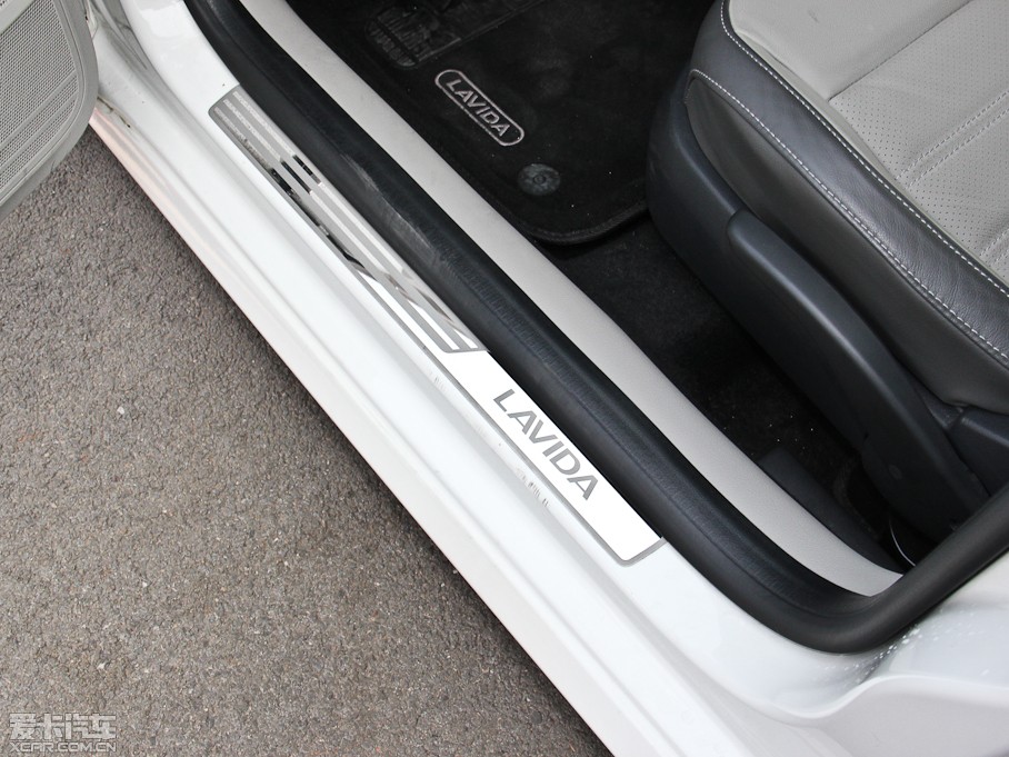 2013݃Ɏ 1.4TSI DSGA