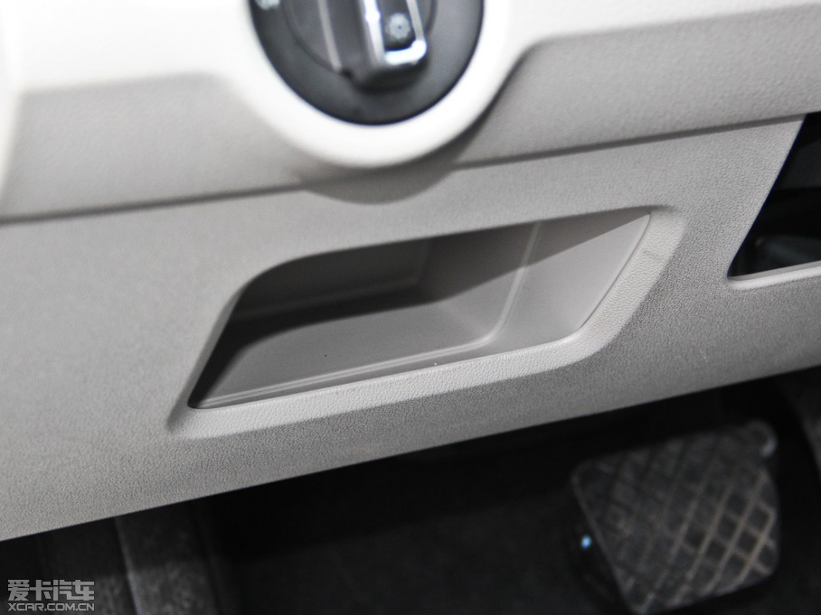 2013݃Ɏ 1.4TSI DSGA