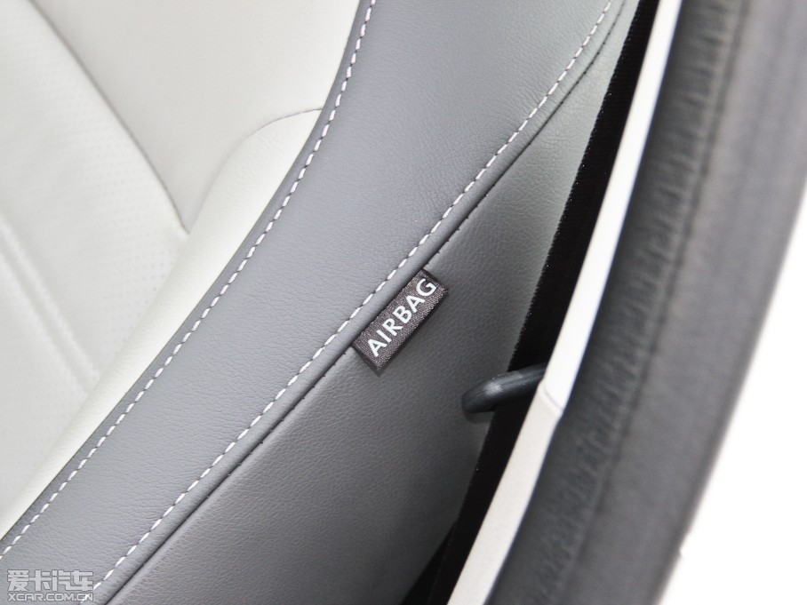 2013݃Ɏ 1.4TSI DSGA