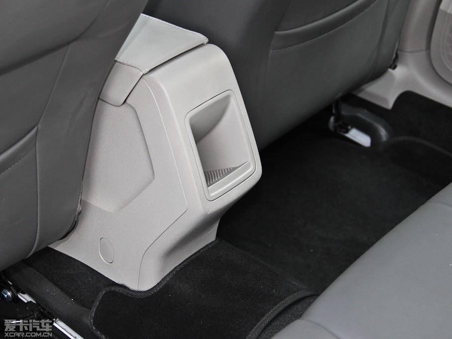 2013݃Ɏ 1.4TSI DSGA