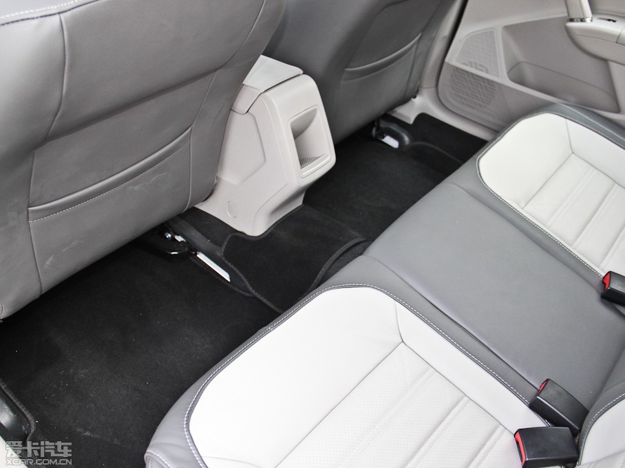 2013݃Ɏ 1.4TSI DSGA