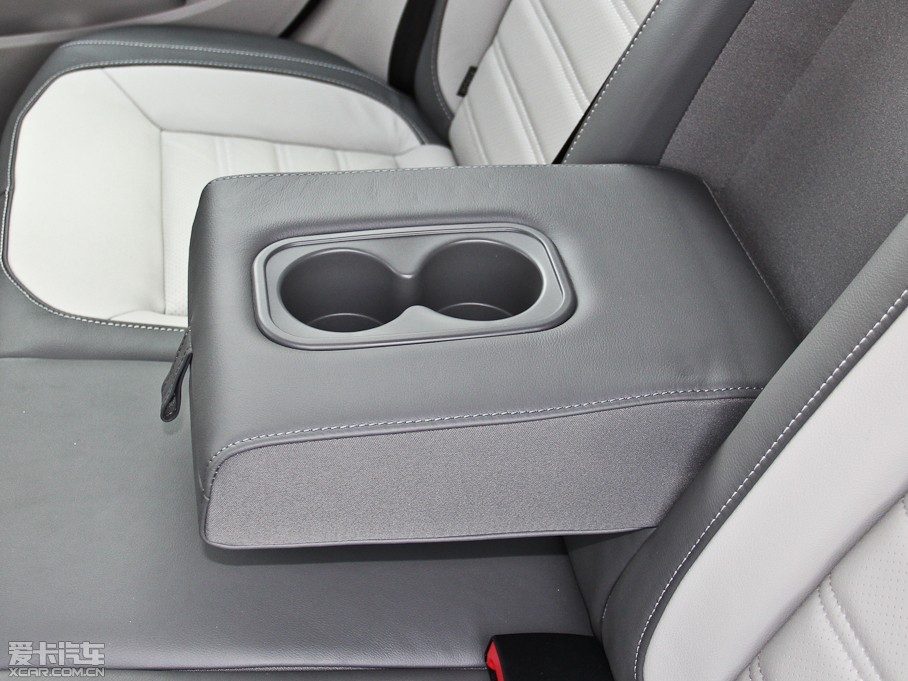 2013݃Ɏ 1.4TSI DSGA