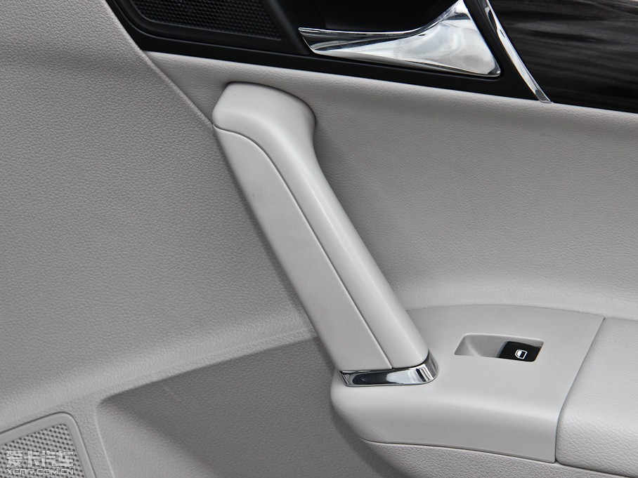 2013݃Ɏ 1.4TSI DSGA