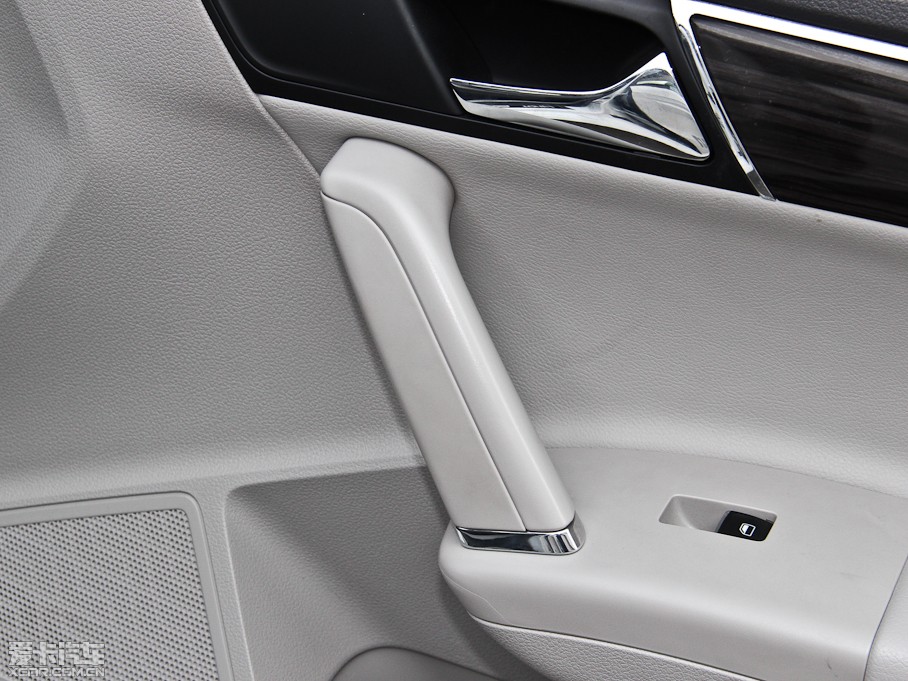 2013݃Ɏ 1.4TSI DSGA