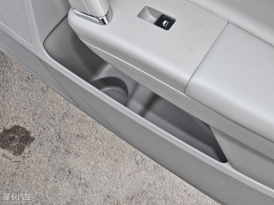 2013݃Ɏ 1.4TSI DSGA