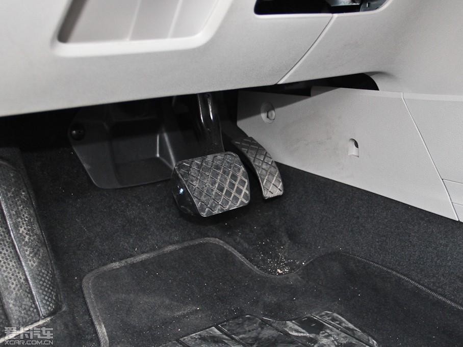 2013݃Ɏ 1.4TSI DSGA