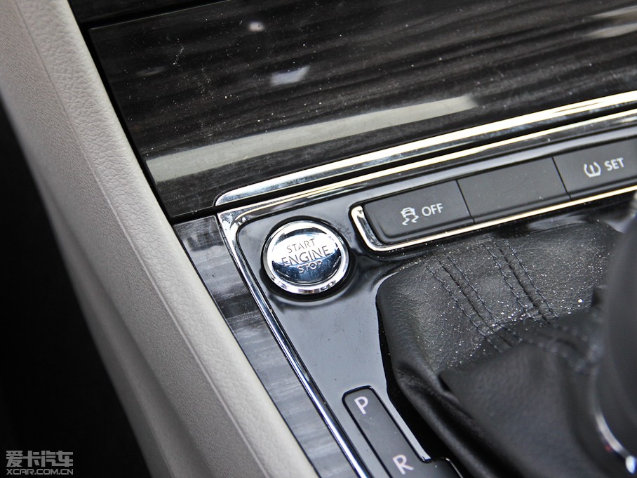 2013݃Ɏ 1.4TSI DSGA