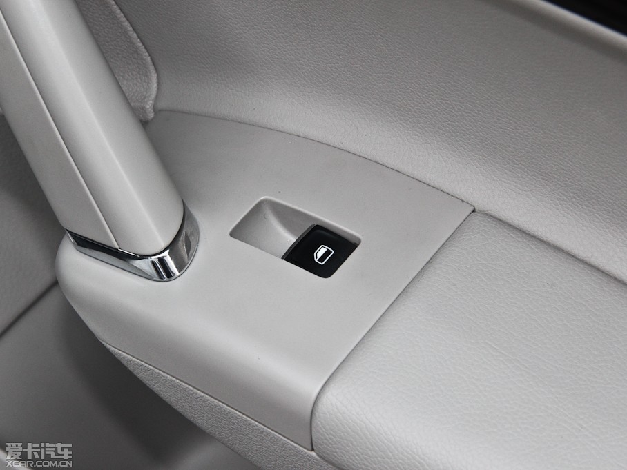 2013݃Ɏ 1.4TSI DSGA