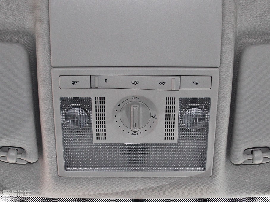 2013݃Ɏ 1.4TSI DSGA