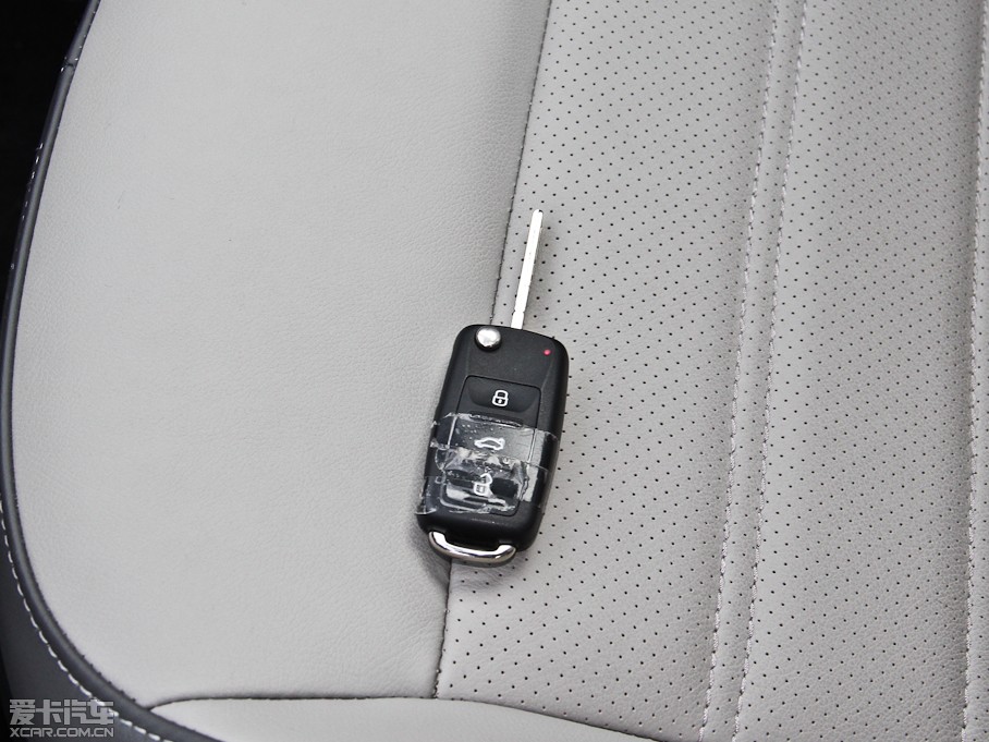 2013݃Ɏ 1.4TSI DSGA