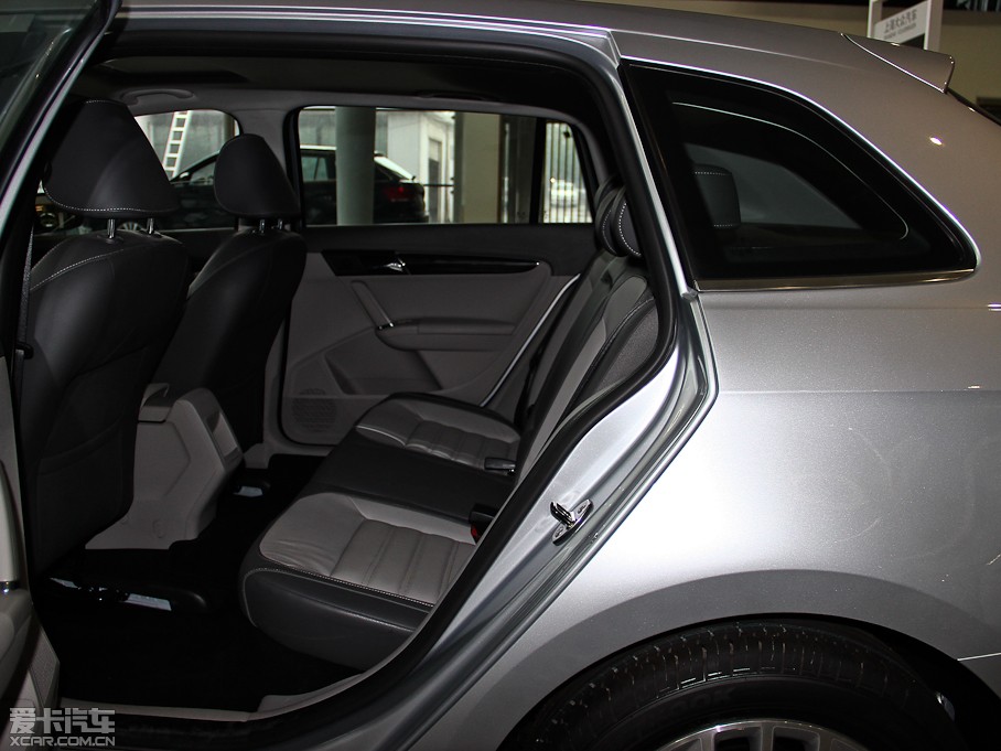 2013݃Ɏ 1.4TSI DSGA