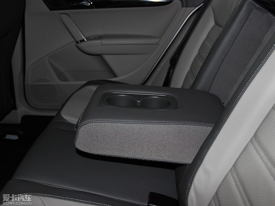 2013݃Ɏ 1.4TSI DSGA