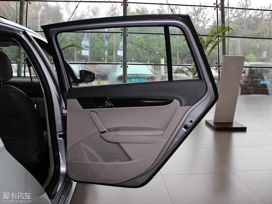 2013݃Ɏ 1.4TSI DSGA