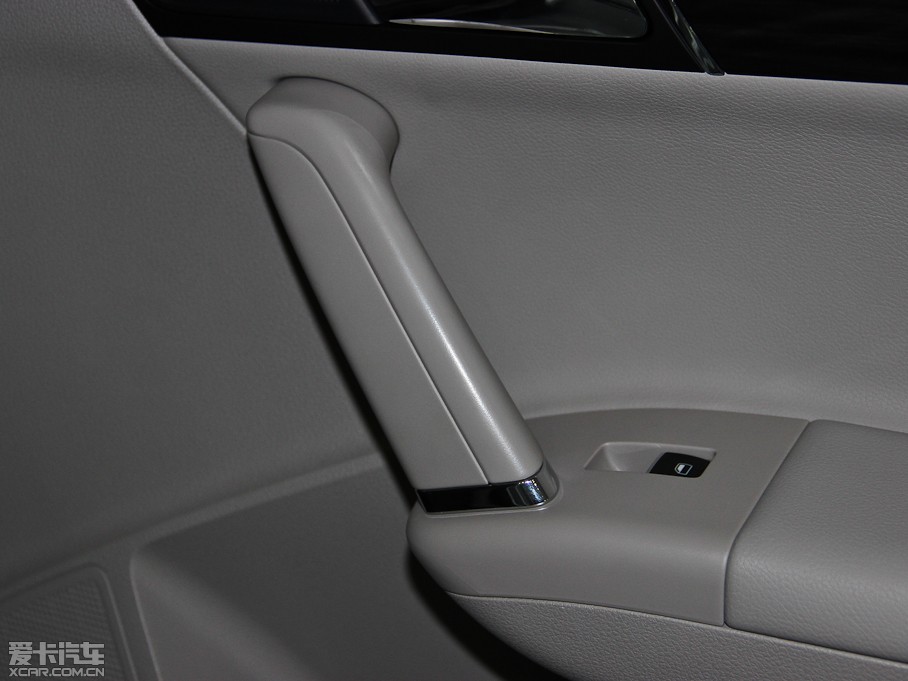 2013݃Ɏ 1.4TSI DSGA