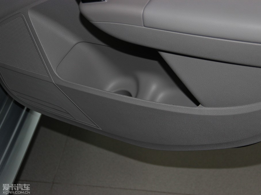 2013݃Ɏ 1.4TSI DSGA