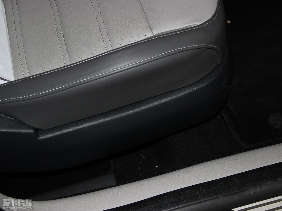 2013݃Ɏ 1.4TSI DSGA