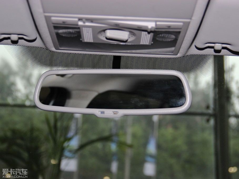 2013݃Ɏ 1.4TSI DSGA