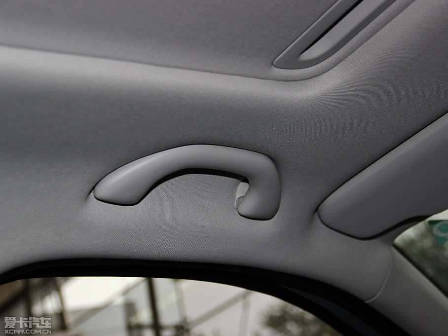 2013݃Ɏ 1.4TSI DSGA