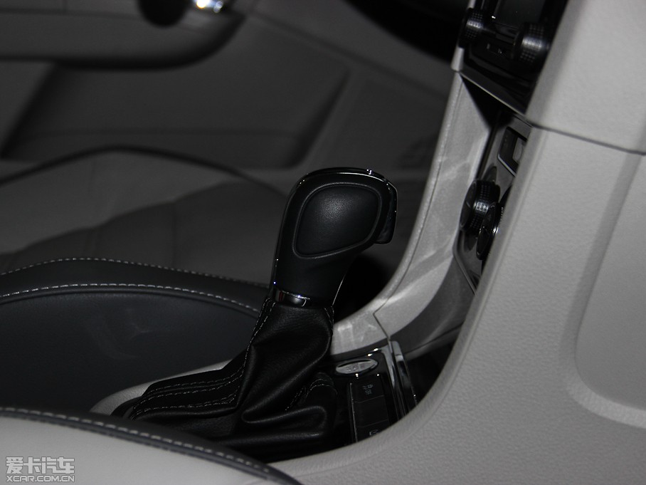 2013݃Ɏ 1.4TSI DSGA