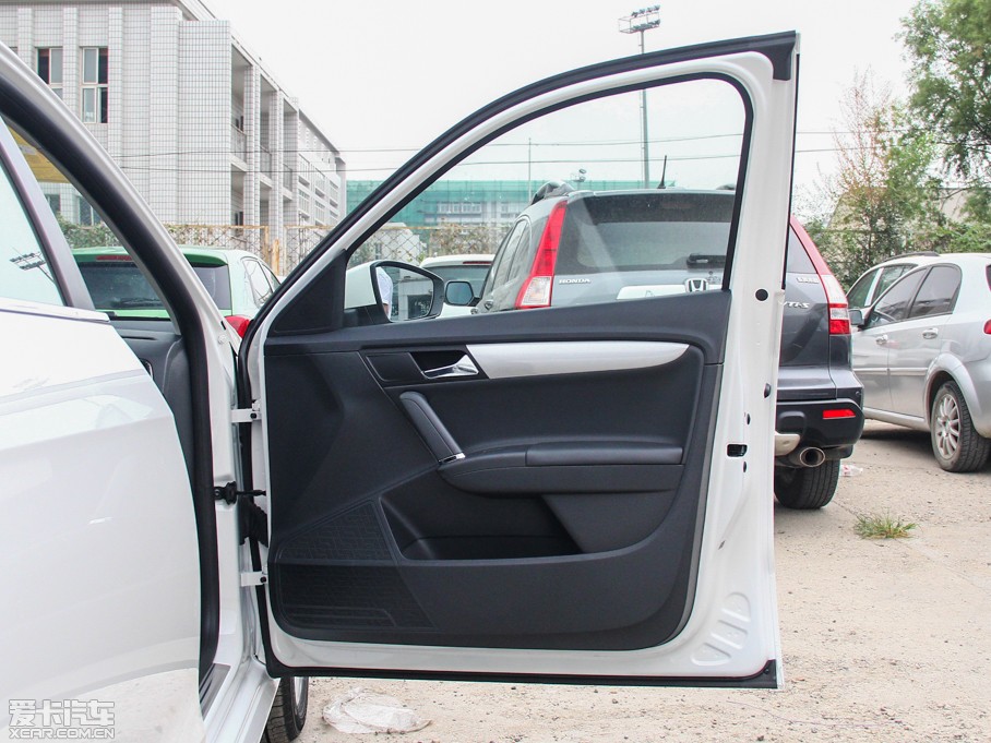 2013݃Ɏ 1.6L Ԅ(dng)m