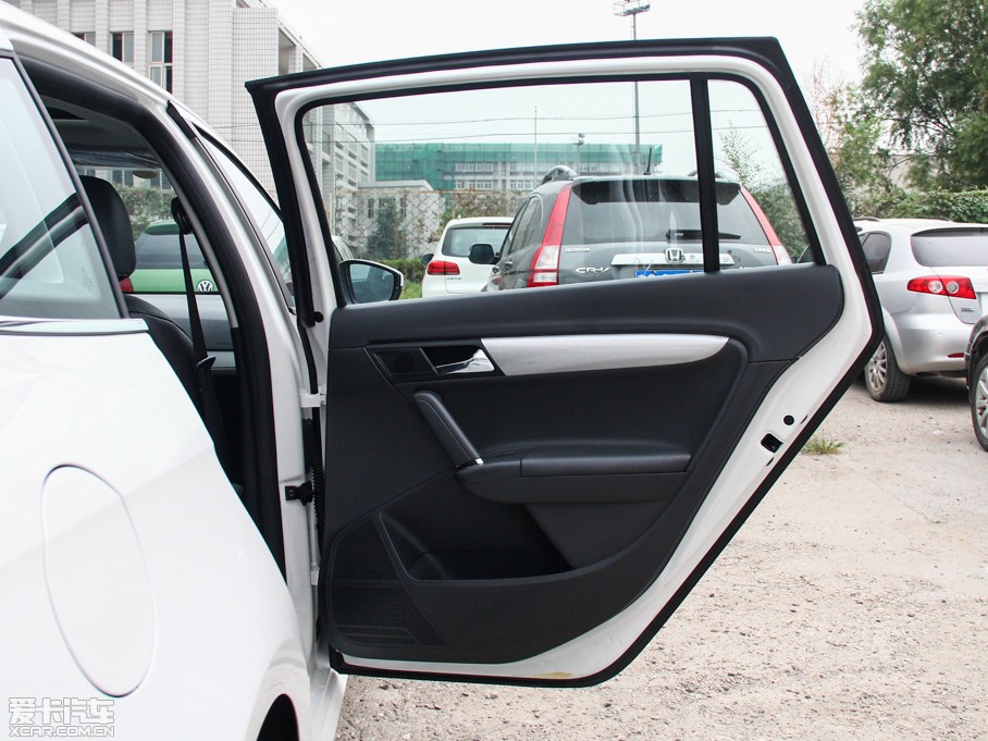 2013݃Ɏ 1.6L Ԅ(dng)m