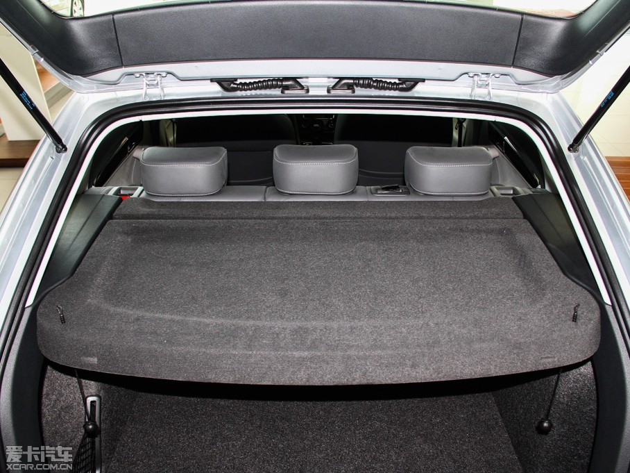 2013݃Ɏ 1.4TSI քӺA