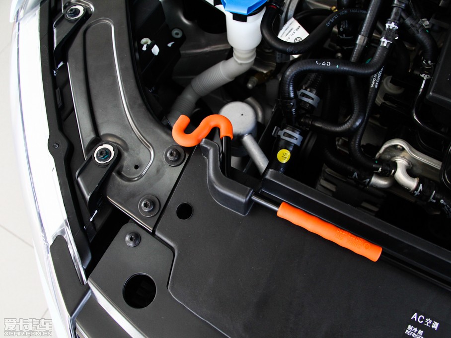 2013݃Ɏ 1.4TSI քӺA