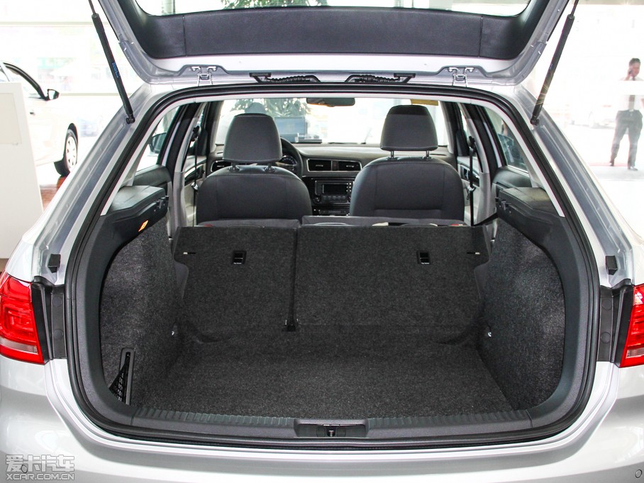 2013݃Ɏ 1.4TSI քӺA