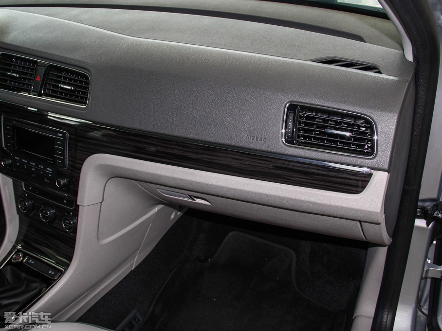 2013݃Ɏ 1.4TSI քӺA