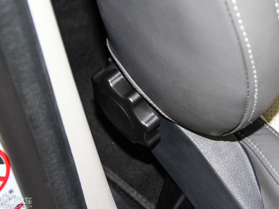 2013݃Ɏ 1.4TSI քӺA