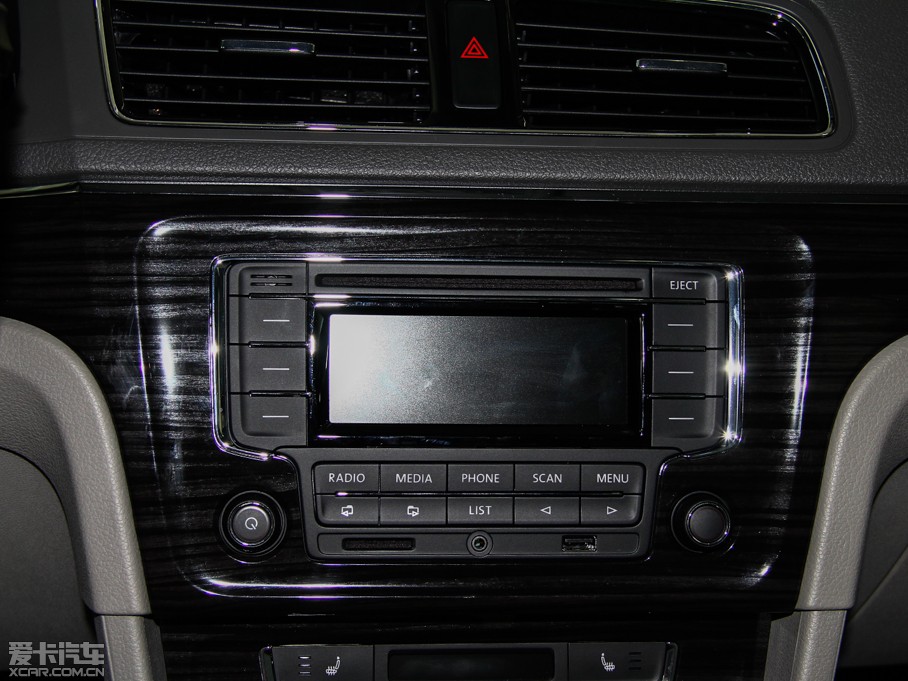 2013݃Ɏ 1.4TSI քӺA