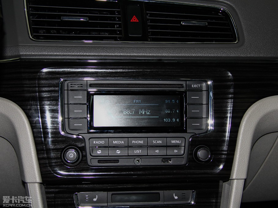 2013݃Ɏ 1.4TSI քӺA