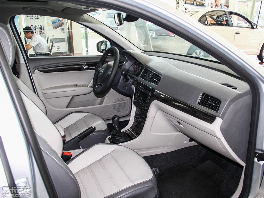 2013݃Ɏ 1.4TSI քӺA