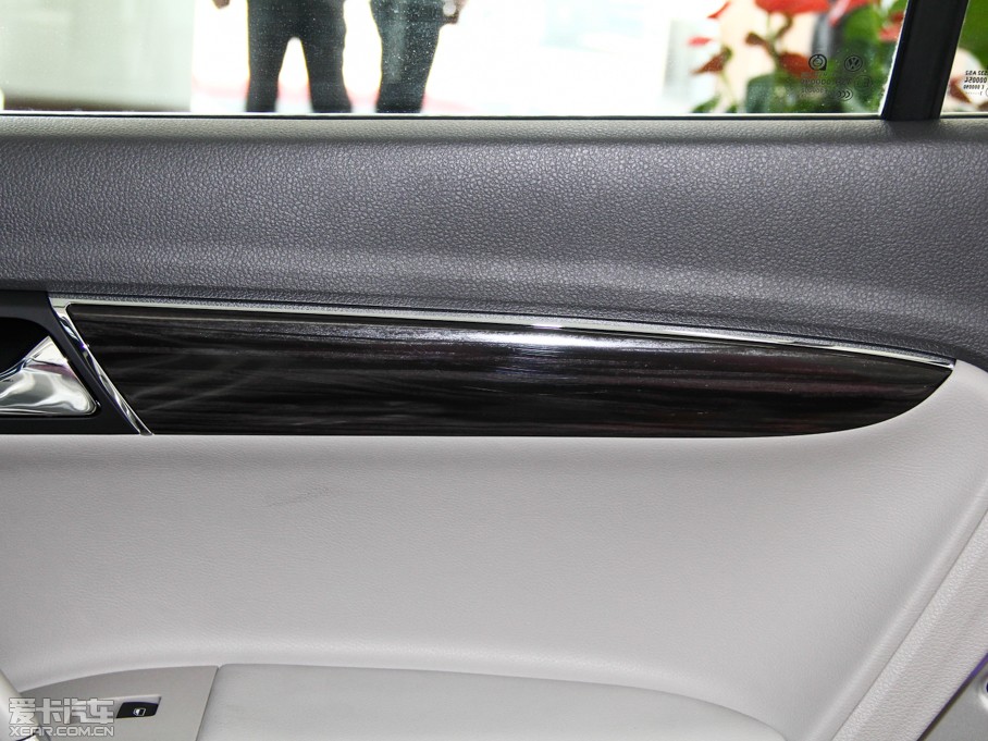 2013݃Ɏ 1.4TSI քӺA