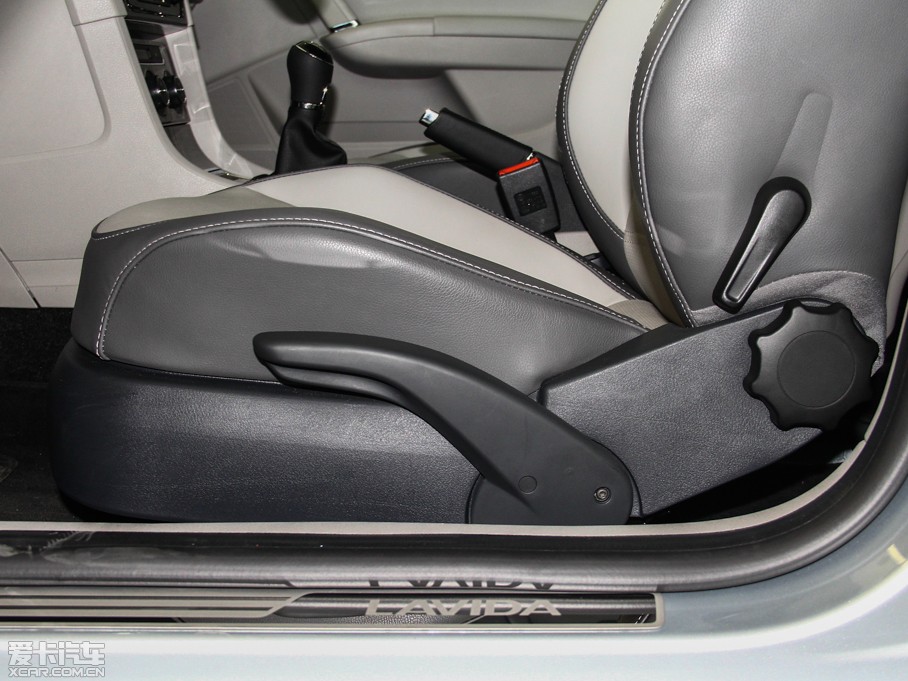 2013݃Ɏ 1.4TSI քӺA