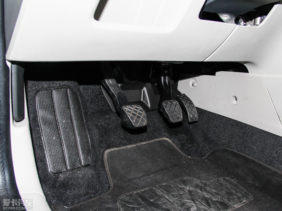 2013݃Ɏ 1.4TSI քӺA