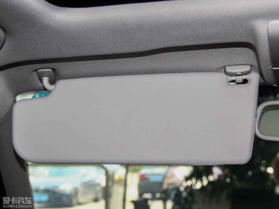 2013݃Ɏ 1.4TSI քӺA