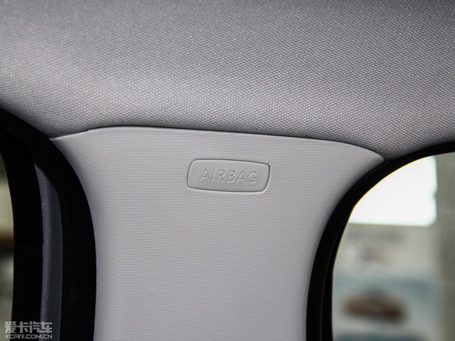 2013݃Ɏ 1.4TSI քӺA